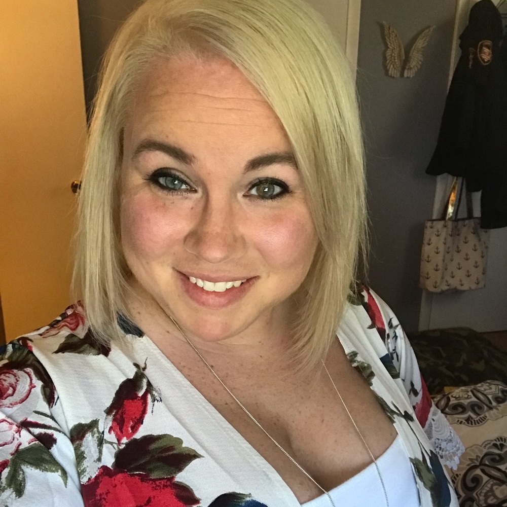 Meet your Posher, Marie caroline